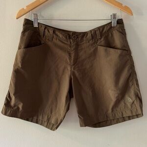 The North Face Shorts, size 6, outdoor, nylon, camping, hiking, adventure